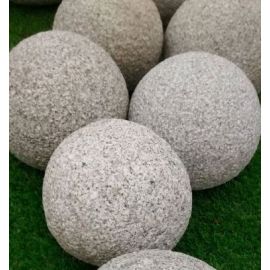 Sphère granit grisbouchardé - pierre naturelle